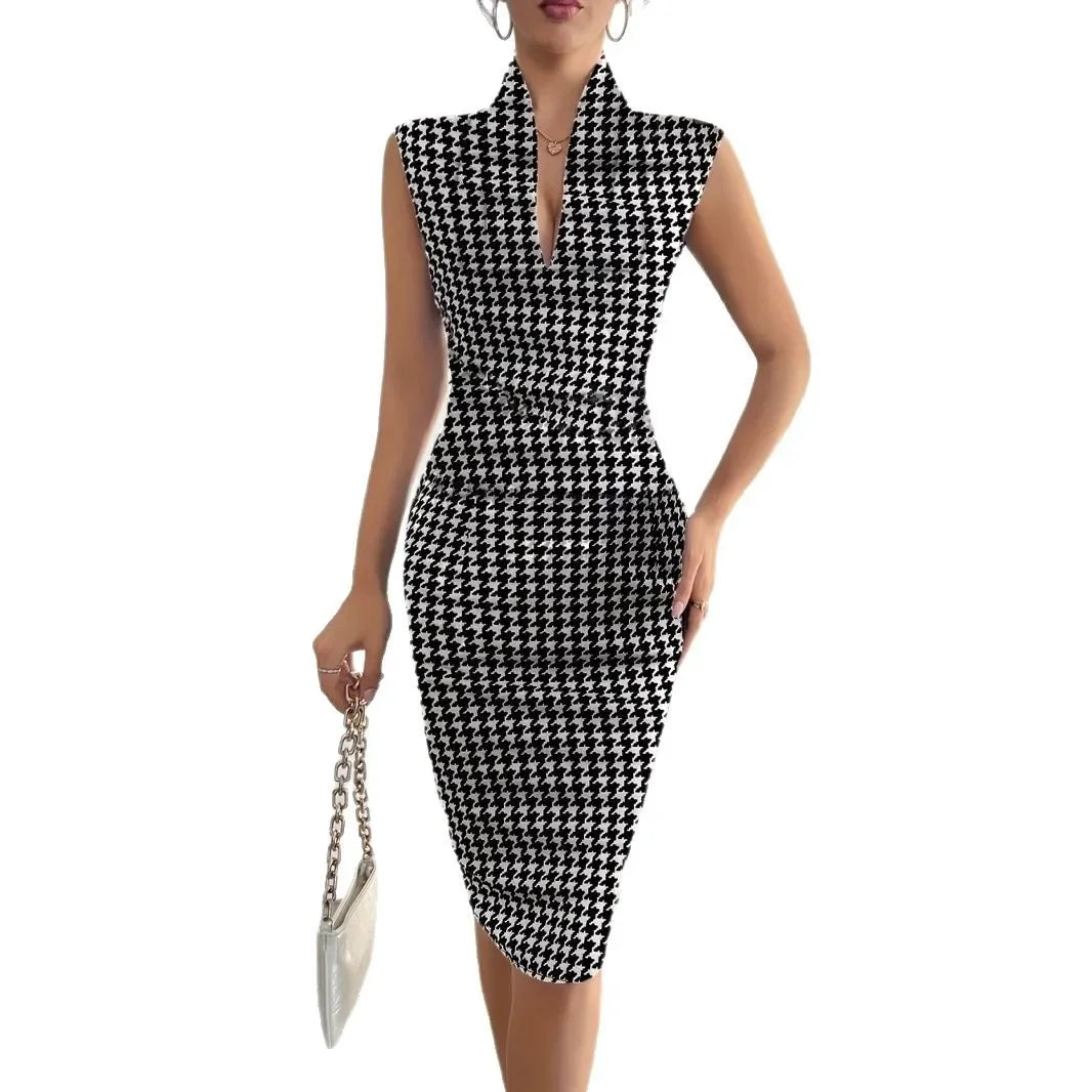 Vestido elegante de verano para mujer, de color puro, plisado, adelgazante, con escote en V, sin mangas, de China.