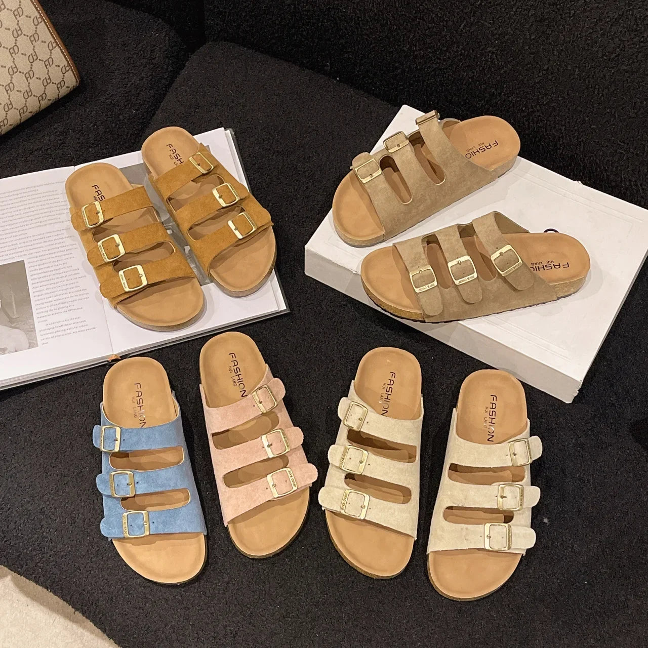 Zapatillas de verano para mujer, para uso en exteriores, de marca moderna, sandalias de playa, de madera suave, para conducir, para parejas, zuecos planos de una sola tira, para adultos, ocio S