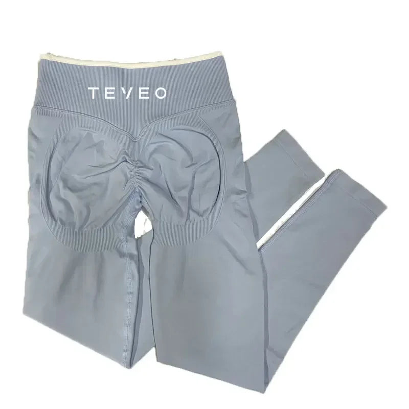 TEVEO - Pantalones cortos deportivos de yoga para mujer, pantalones deportivos elásticos para fitness y ciclismo, conjunto de sujetador de yoga corto Ignite Sculpt Scrunch, leggings