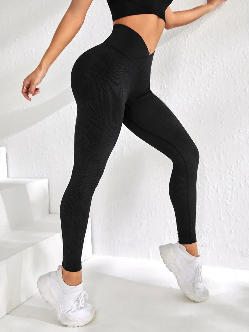 Leggings deportivas para mujer, cintura en V, elásticas, efecto push-up en glúteos, pantalones de fitness con realce de cadera y cintura alta, mallas de yoga sin costuras, ajustadas.