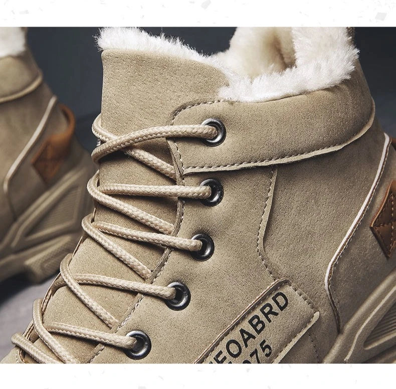 Nuevos zapatos de invierno de caña alta para hombre, botas de nieve para exteriores para hombre, zapatos de algodón con forro polar de moda, zapatos casuales cómodos de marca de tendencia.