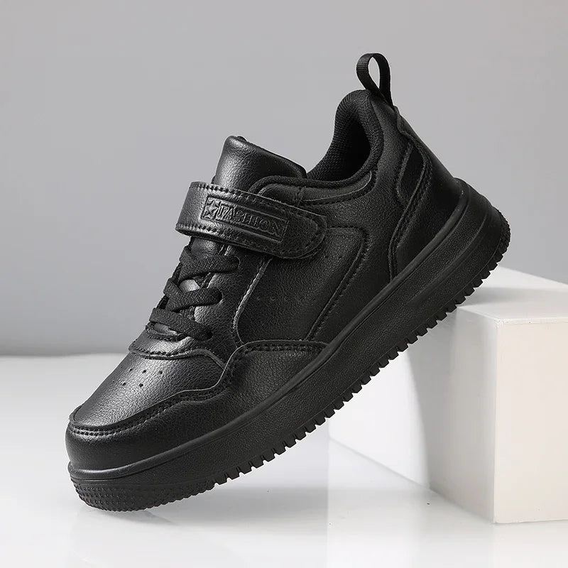 Zapatillas deportivas blancas de moda para niños 2025, calzado deportivo informal para niños y niñas, antideslizantes, para exteriores, cómodas para caminar.