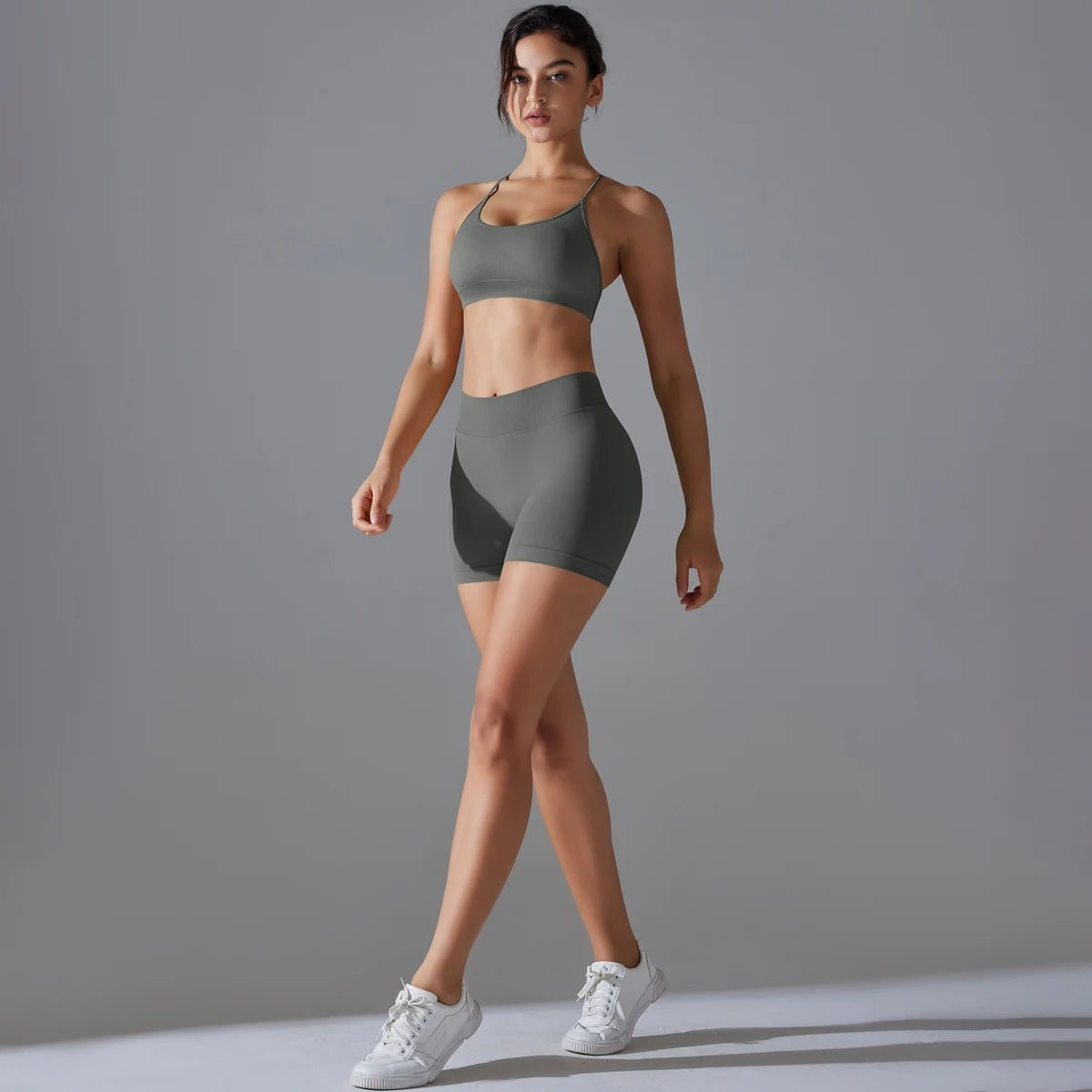 Conjunto deportivo de yoga, mallas de gimnasio de secado rápido, tirantes cruzados con absorción de impactos, pantalones cortos de ciclismo para mujer, entrenamiento de yoga.