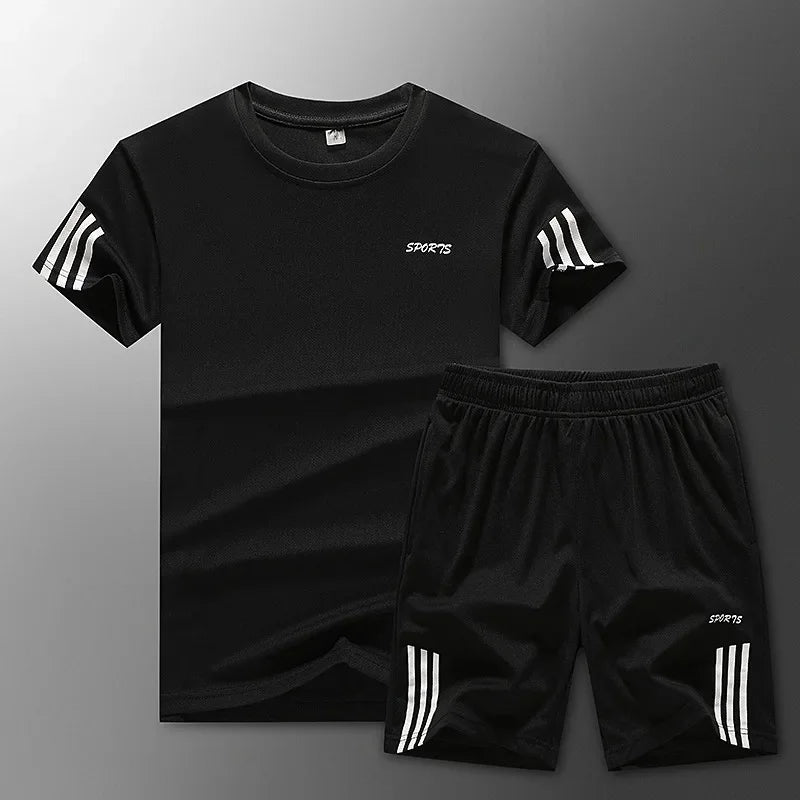 Conjunto de ropa deportiva de verano para hombre, camiseta y pantalones cortos de secado rápido, ropa deportiva para exteriores, talla grande, ligera, de producción china.