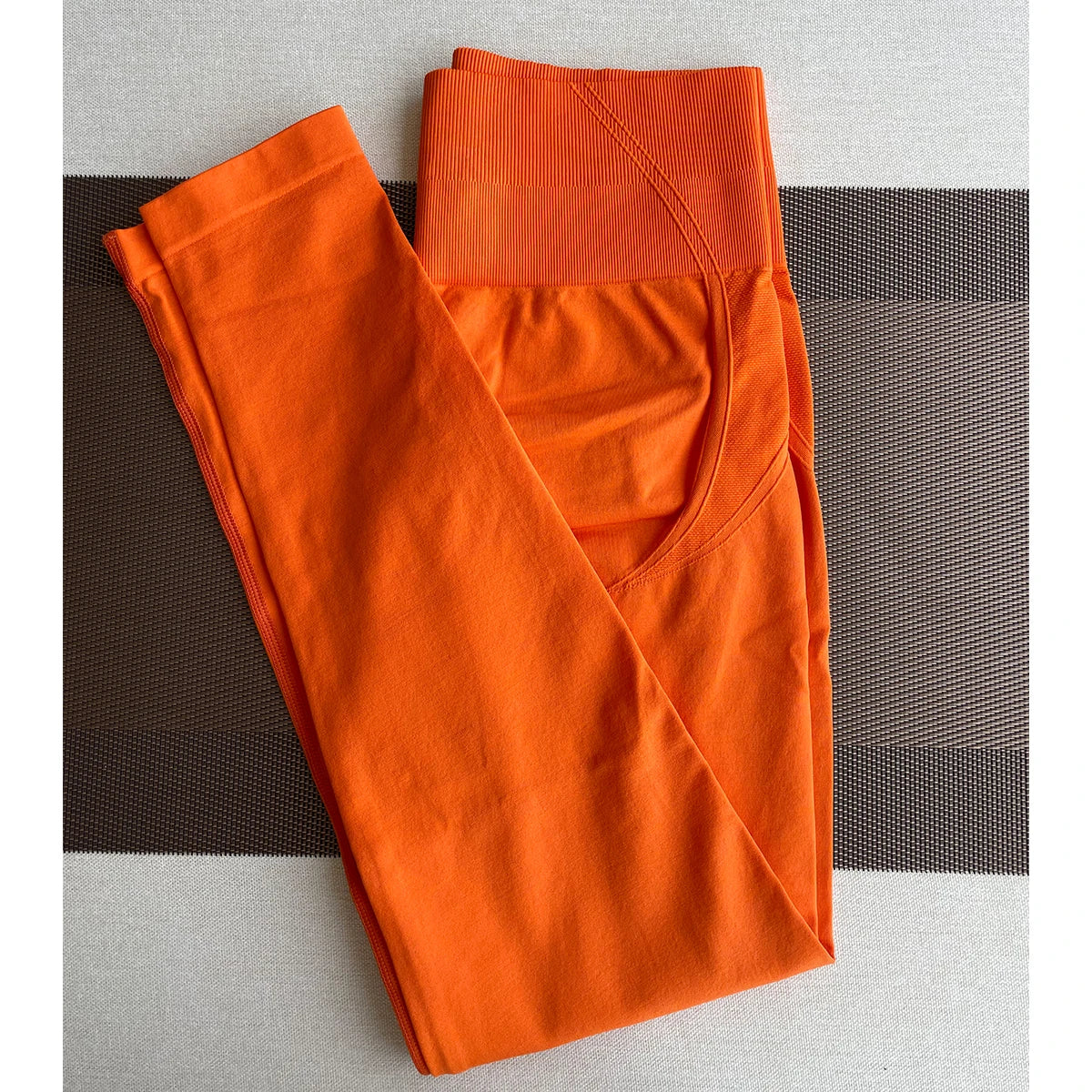 Pantalones deportivos ajustados sin costuras TKITK, leggings de gimnasio para mujer, pantalones de yoga suaves de cintura alta, ropa deportiva para fitness.