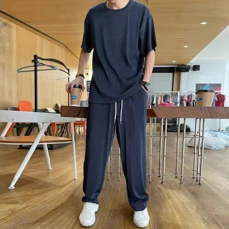 Conjunto deportivo informal de verano para hombre, de seda de hielo, con camiseta fina de manga corta y pantalones largos de secado rápido, a juego con media manga.
