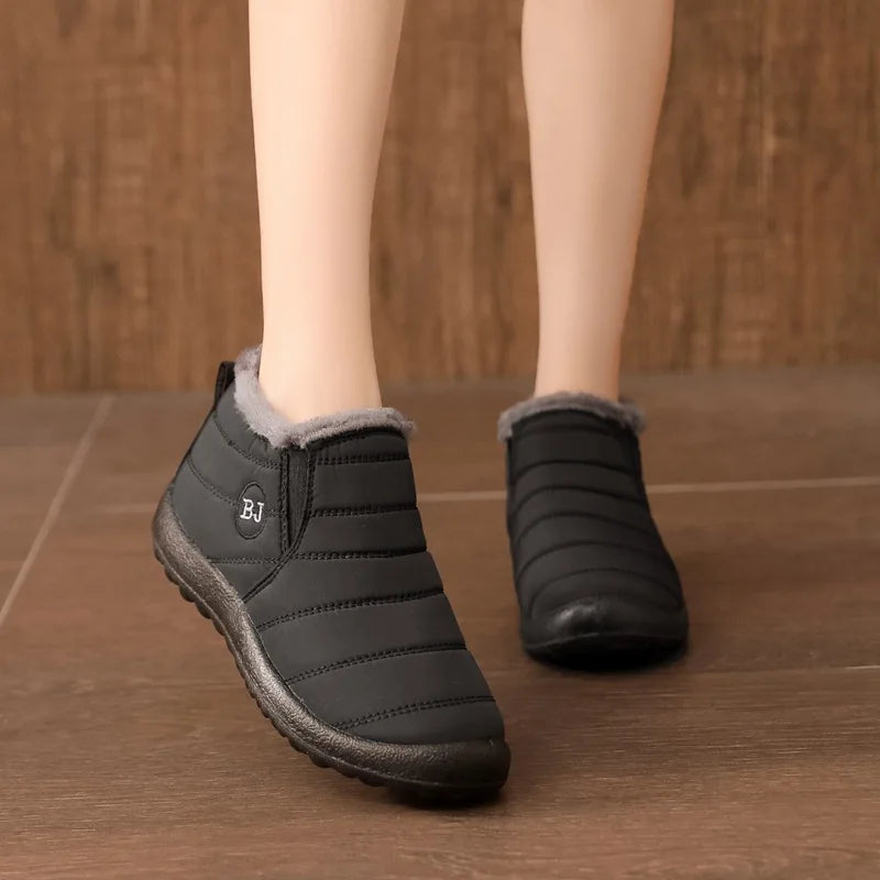 Botas de nieve impermeables, antideslizantes y cálidas para mujer, cómodas y de caña baja para senderismo.