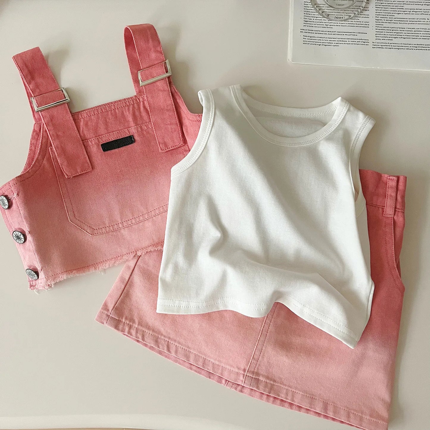 Conjuntos de ropa para niños: top vaquero con cuello halter, camiseta sin mangas y falda, 3 piezas, ropa de niña, ropa de boutique para niños de 2 a 7 años.