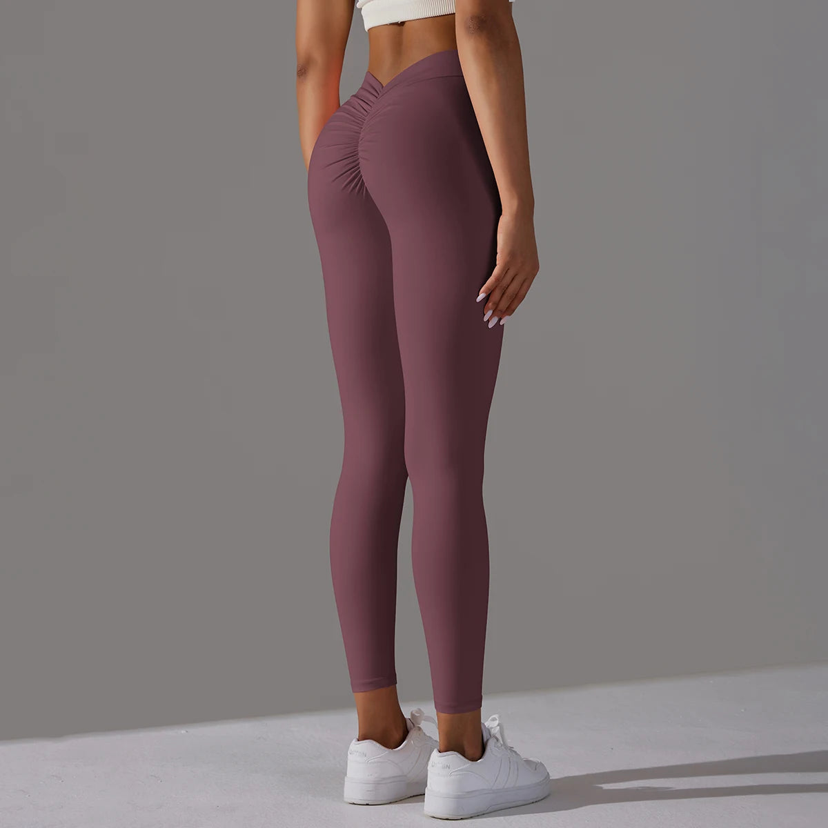 Women Seamless Solid Leggings Knitted High Waist Sports Leggings Fashion Hip Lifting Running Yoga Sport Gym Tights Pantalones