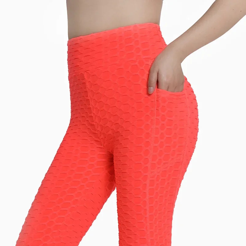 Leggings de cintura alta con efecto push-up de Amazon Europa, material de nylon, estampado jacquard, pantalones deportivos con bolsillo para mujer.