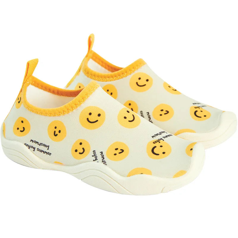 Zapatillas de senderismo para niños, zapatos de agua con suela blanda para niños, calzado antideslizante de dibujos animados para playa, para nadar descalzo