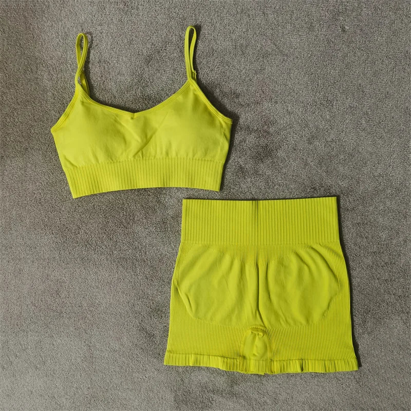 Conjunto de yoga fitness sin costuras para mujer, ropa deportiva de cintura alta, leggings, pantalones cortos de dos piezas, ropa de gimnasio para mujer