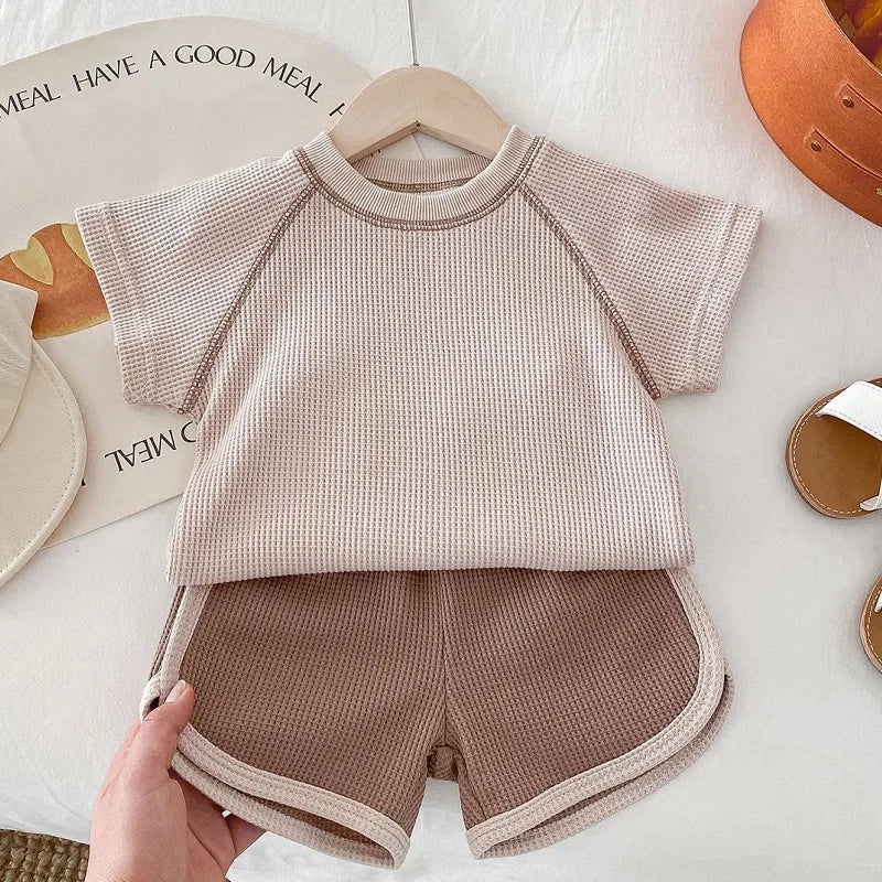 Ropa para niños de 0 a 3 años, conjunto de camiseta y pantalones cortos de algodón puro a rayas de verano, conjunto de manga corta para niñas y vacaciones en la playa