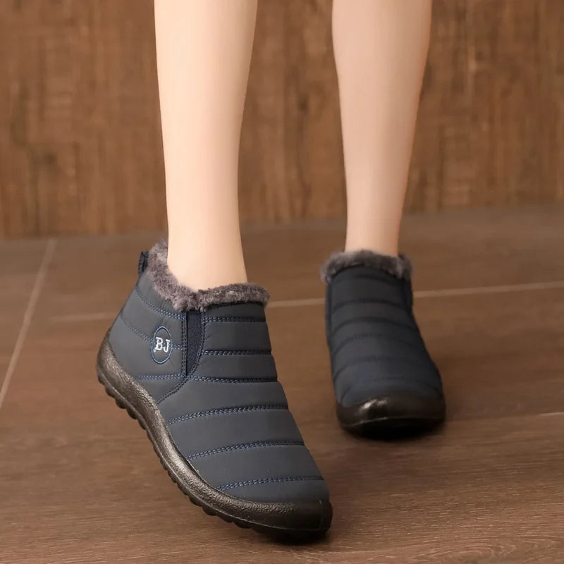 Botas de nieve impermeables, antideslizantes y cálidas para mujer, cómodas y de caña baja para senderismo.