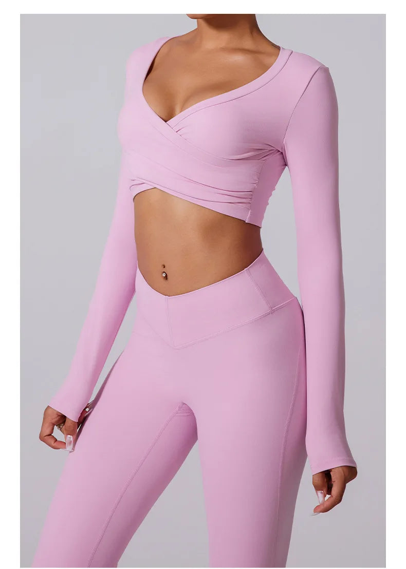 Conjunto de yoga para mujer: pantalones acampanados, ropa deportiva para gimnasio, top push-up de manga larga, estilo deportivo y sexy.