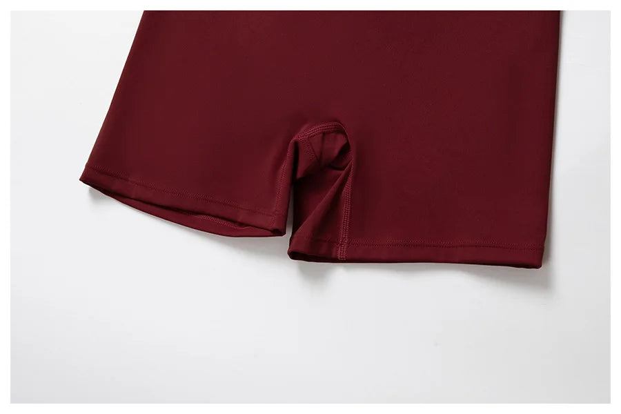 Nuevo conjunto de yoga para mujer, ropa deportiva para gimnasio, sujetador deportivo y pantalones cortos, conjuntos de leggings, atuendos de sensación desnuda, ropa deportiva femenina, chándal