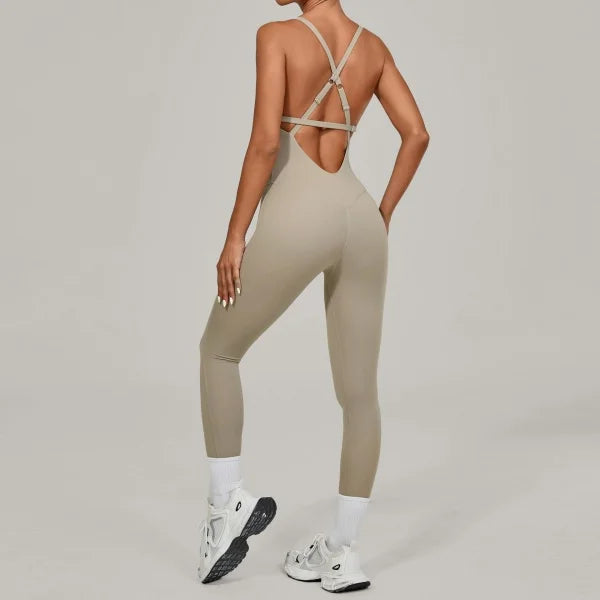 Nuevo mono de yoga para mujer, sexy, con espalda en V, cintura alta, realce de glúteos, tirantes ajustables, conjunto de yoga de secado rápido y transpirable, mono deportivo.