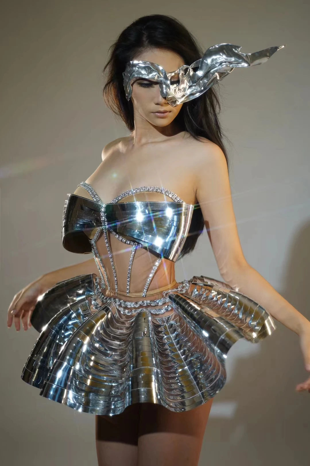 Sexy Diamonds Activity Clothing Women ClubCelebrate Stage Wear Performance Outfit Sparkly GoloSilver Top 2PCS Skirt Sets Y009