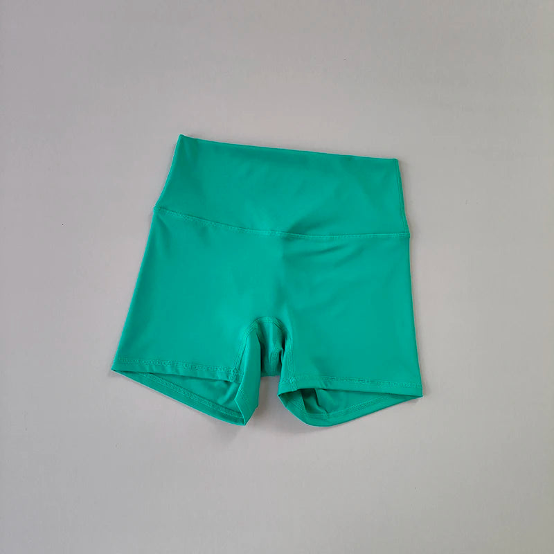 Pantalones cortos deportivos de yoga, ajustados, elásticos, de tres piezas, con cintura alta, realce de cadera y secado rápido.