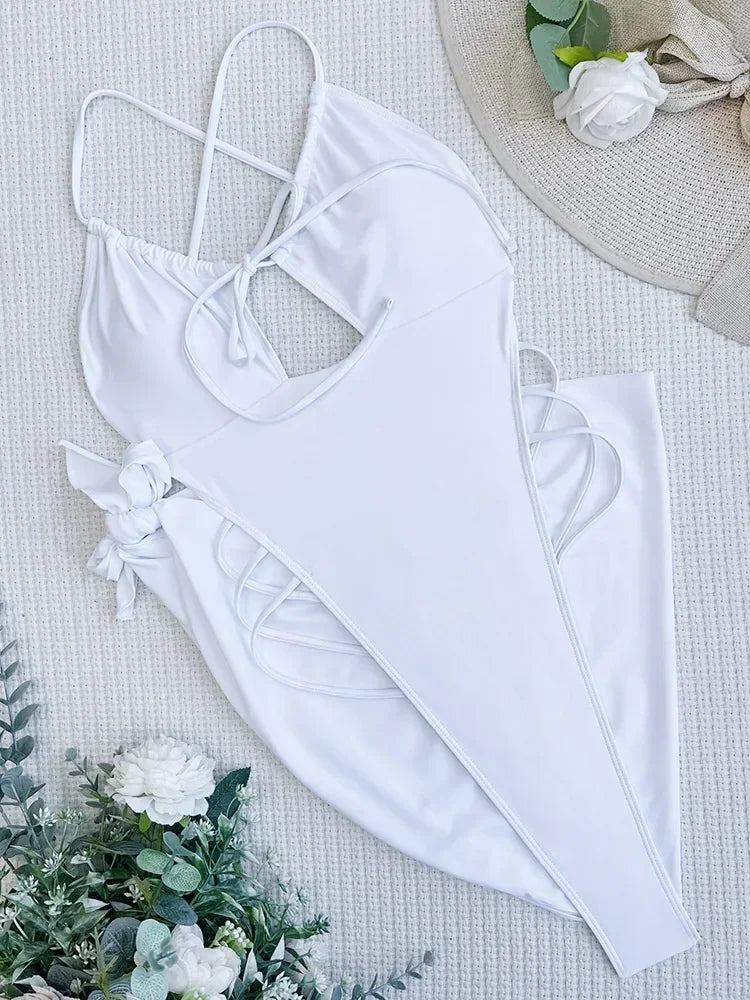 Traje de baño de una pieza tipo tanga, con espalda descubierta y diseño ultra mini, estilo tanga, para mujer. Incluye pareo, corte alto y diseño monokini.