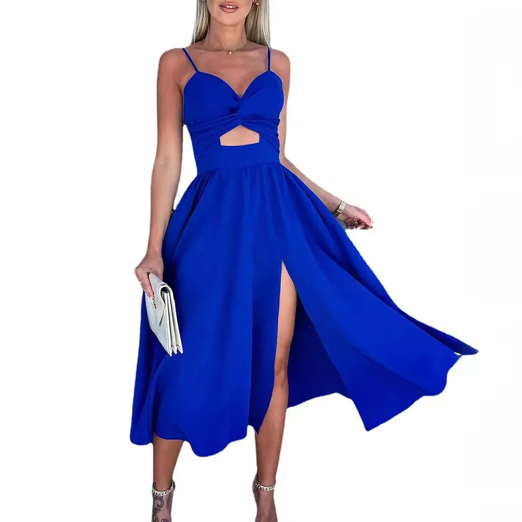 Vestido de mujer con nuevo estilo, cuello en V, corte amplio, que estiliza y suaviza la silueta, espalda abierta y largo medio.