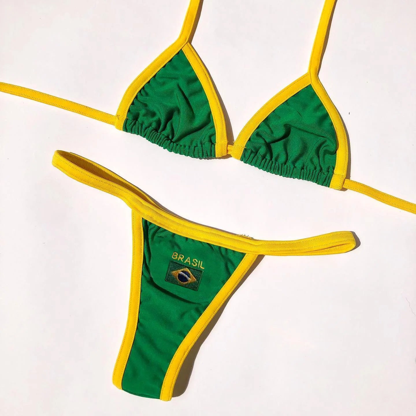 Conjunto de sujetador sexy para mujer, conjunto de dos piezas con espalda descubierta, triángulo, halter y tanga, ropa interior informal de verano 2025