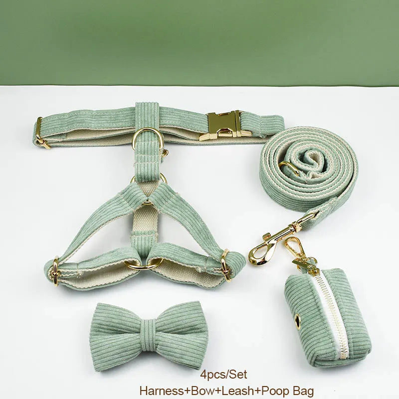 Collar y correa de pana verde claro para perros. Placa de identificación grabada personalizada. Suministros para mascotas. Correa para perros. Corduroy03