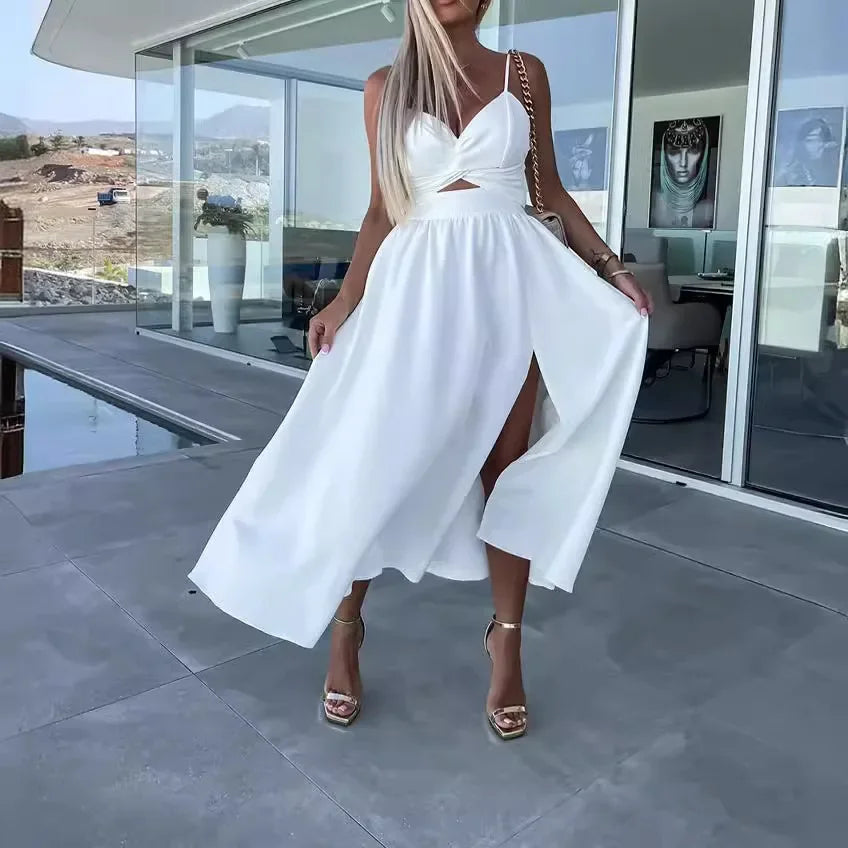 Vestido de mujer con nuevo estilo, cuello en V, corte amplio, que estiliza y suaviza la silueta, espalda abierta y largo medio.