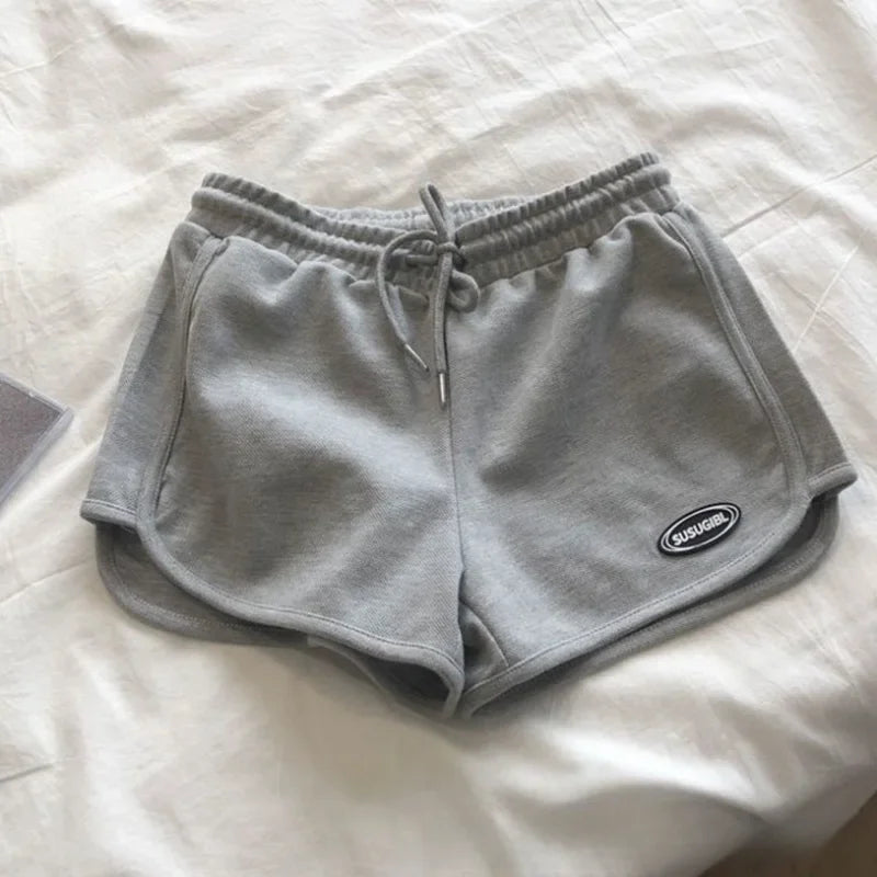 Pantalones cortos de verano para mujer, en forma de A, ajustados, versátiles, holgados, para chica, para verano, para exteriores, informales, deportivos, de tres piezas