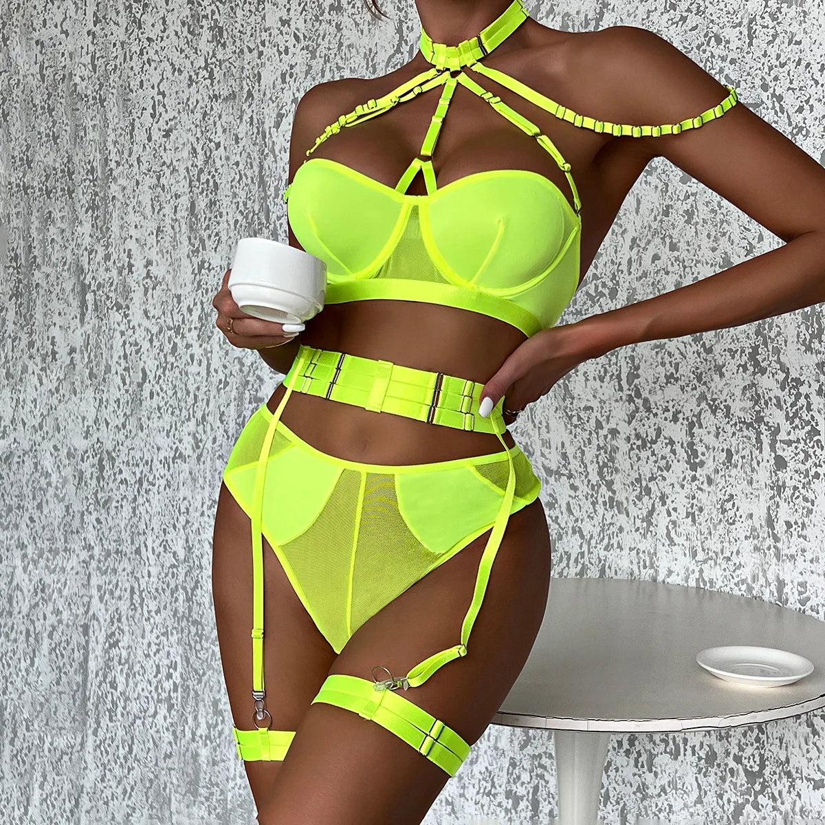 Conjunto de lencería sexy para mujer, con panel de encaje, escote en V profundo, glúteos abiertos, tirantes con forma de corazón de melocotón, cadena cruzada, liguero, ropa interior de tres piezas