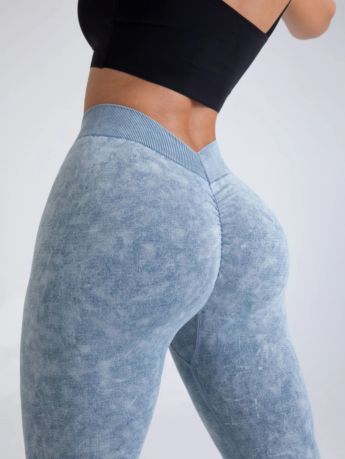 Leggings de nailon para gimnasio, yoga, espalda en V, efecto push-up en glúteos, ciclismo, fitness, ropa deportiva para entrenamiento.