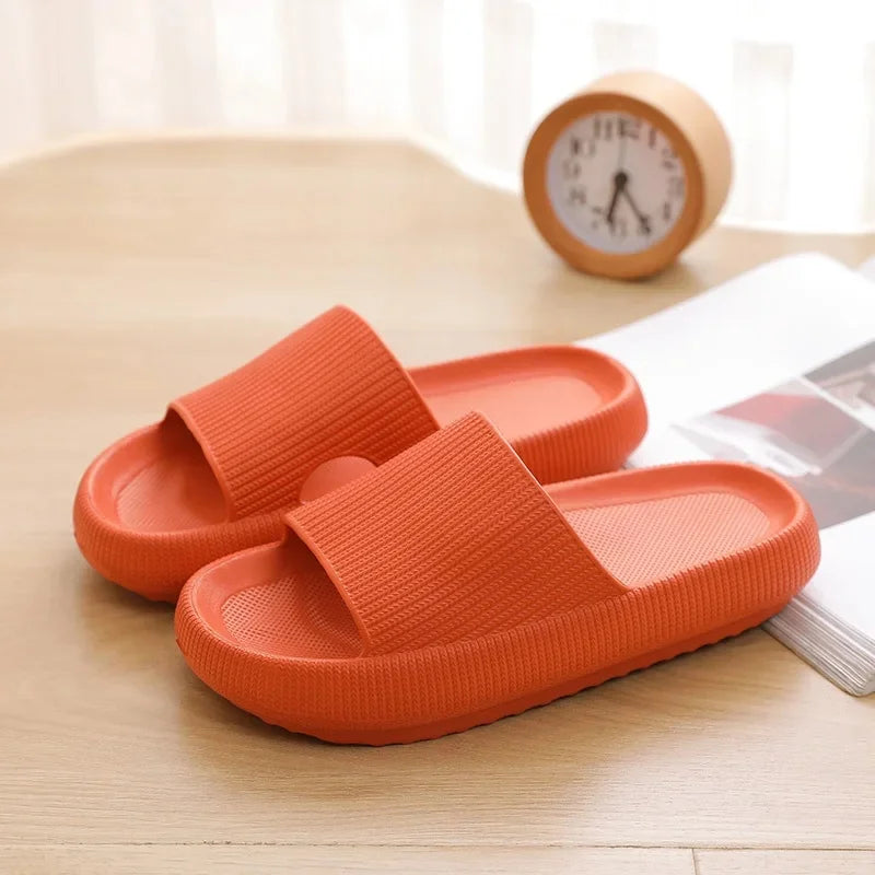 Zapatillas de baño de interior de EVA, ligeras, antideslizantes, de verano, para parejas, para hombre y mujer, cómodas y cómodas.