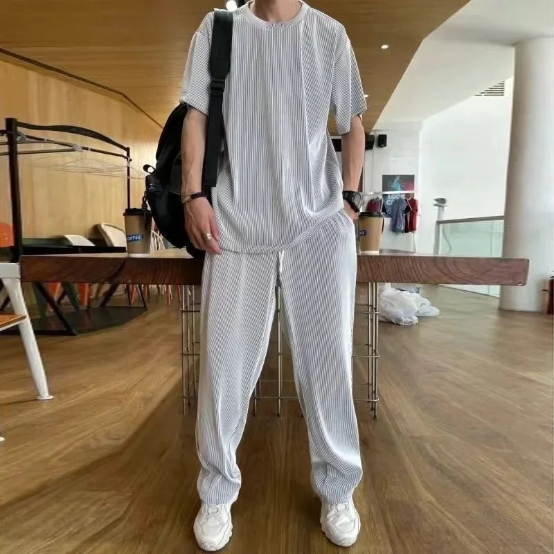 Conjunto deportivo informal de verano para hombre, de seda de hielo, con camiseta fina de manga corta y pantalones largos de secado rápido, a juego con media manga.