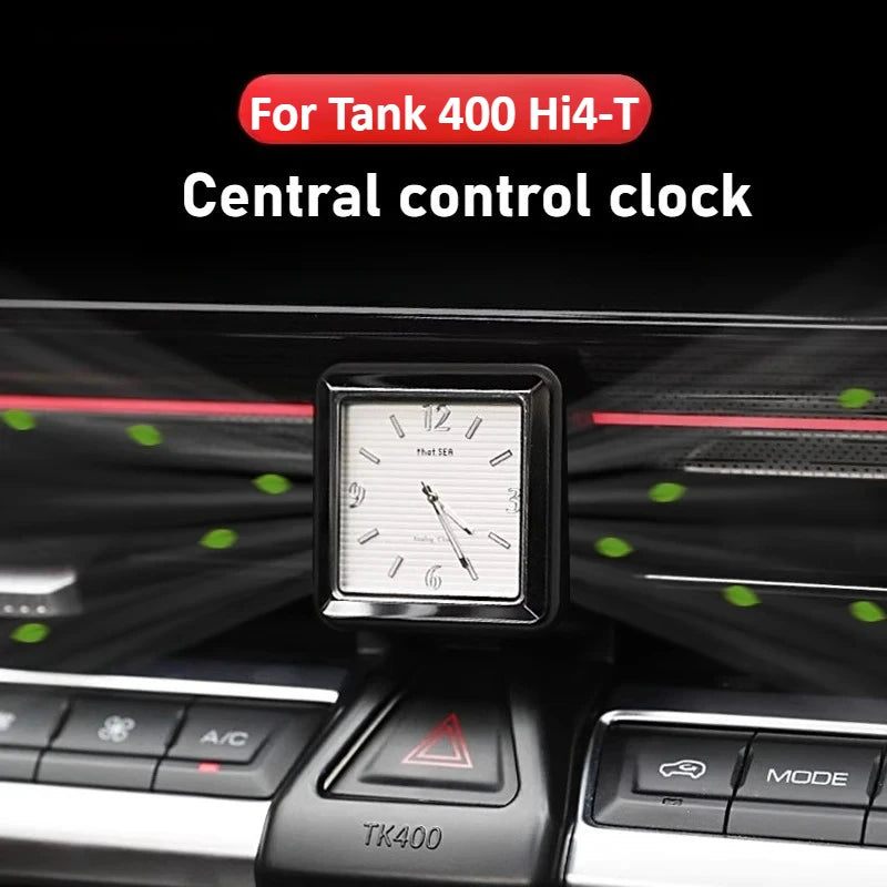 Kit de actualización de consola central y reloj para tablero Hi4-T TANK 400: diseño ergonómico y personalizado para decoración interior.