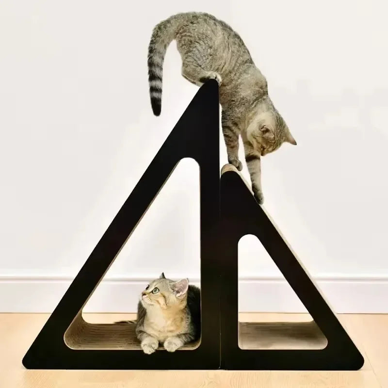 Rascador para gatos 2 en 1 de cartón con bola giratoria, resistente al desgaste, con forma de triángulo, estructura vertical para escalar.