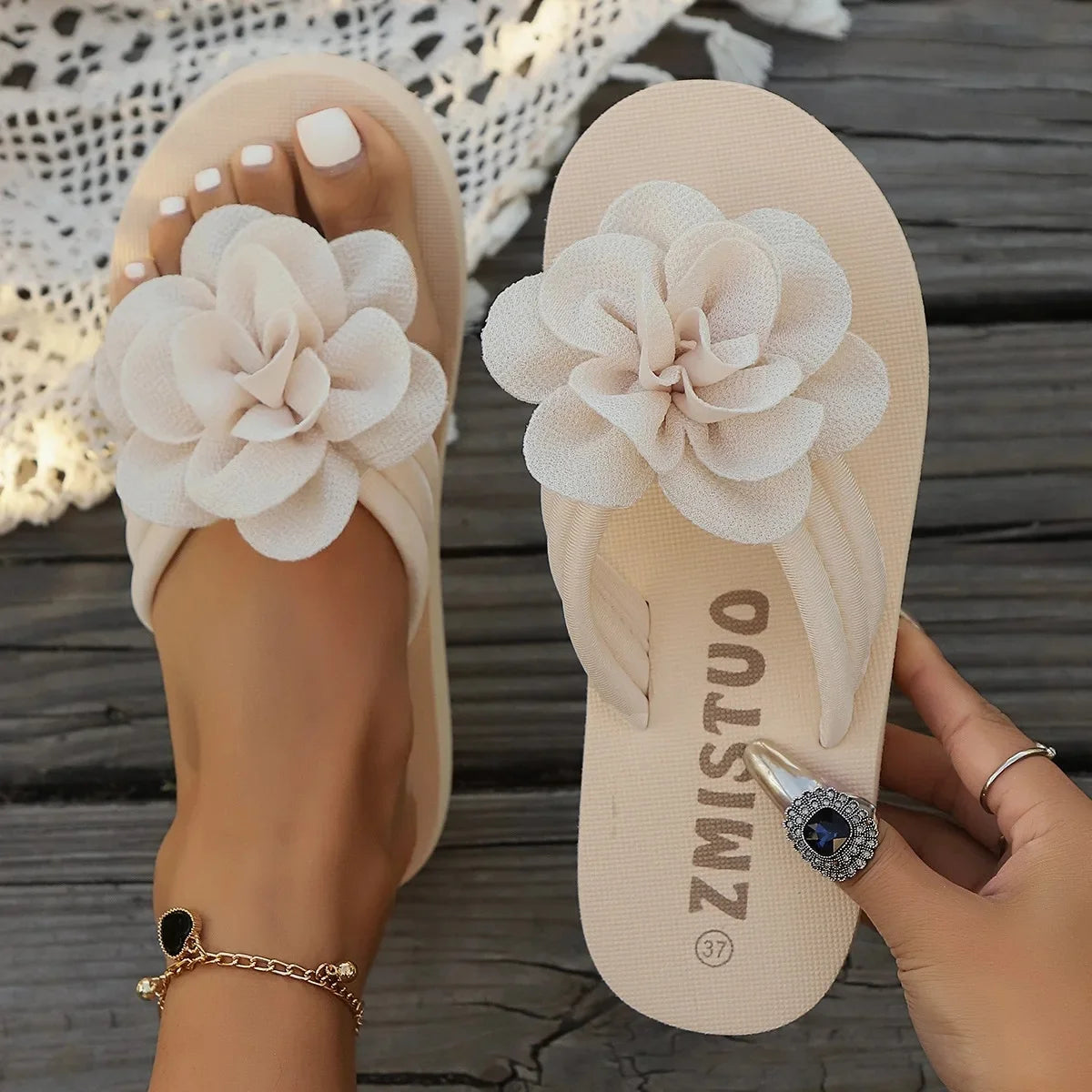 Sandalias de mujer de talla grande, chanclas de verano independientes, zapatillas florales, suela gruesa, informales, versátiles, ligeras, para playa