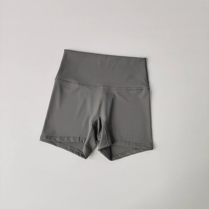 Pantalones cortos deportivos de yoga, ajustados, elásticos, de tres piezas, con cintura alta, realce de cadera y secado rápido.