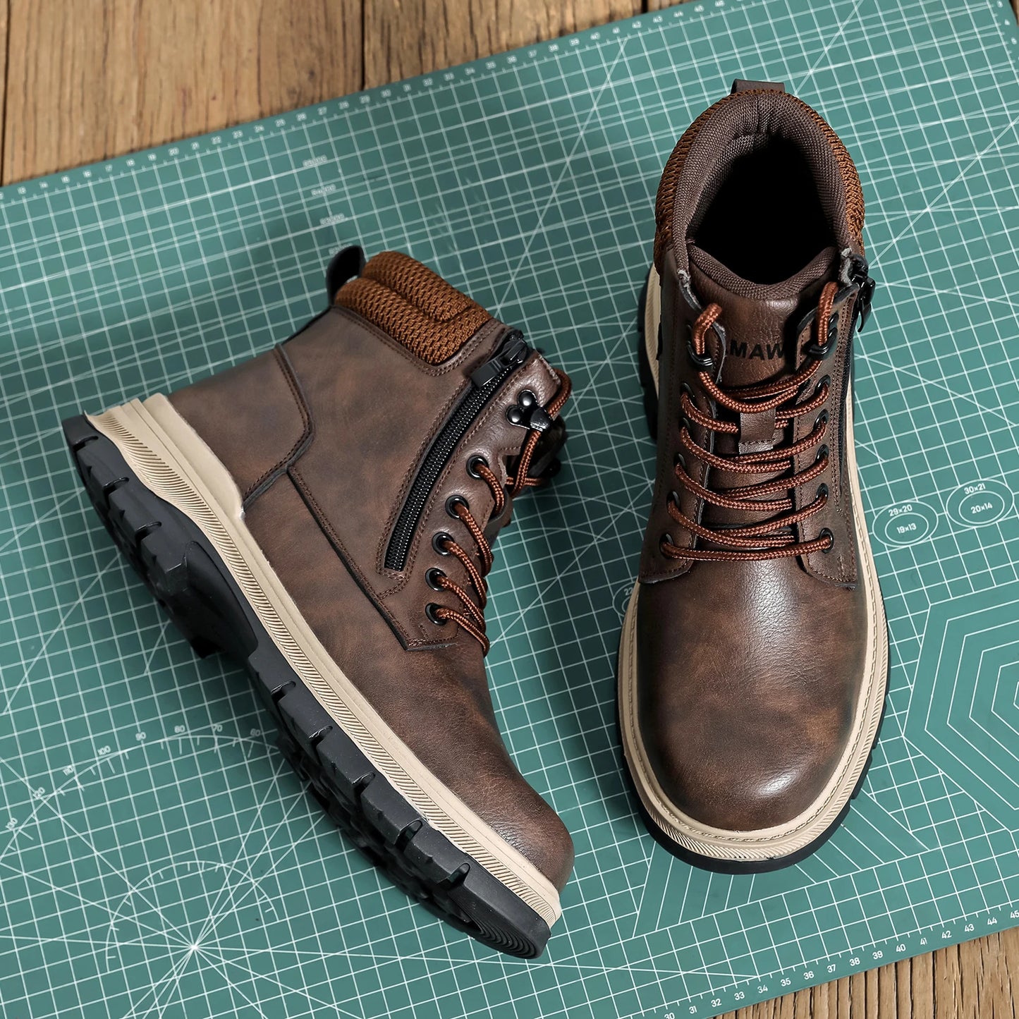 2024 New Safety Shoes Men Anti-smash Anti Puncture Work Shoes Anti Slip Indestructible Shoes Protective Sneakers Men Boots