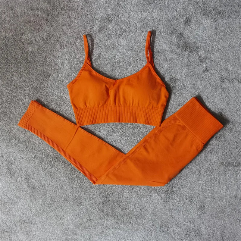 Conjunto de yoga fitness sin costuras para mujer, ropa deportiva de cintura alta, leggings, pantalones cortos de dos piezas, ropa de gimnasio para mujer