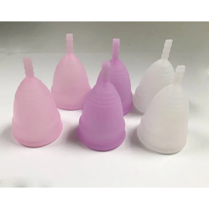 Copa menstrual con anillo, tampón y compresa de fácil extracción, alternativa de silicona médica, copa de higiene femenina para la menstruación femenina.