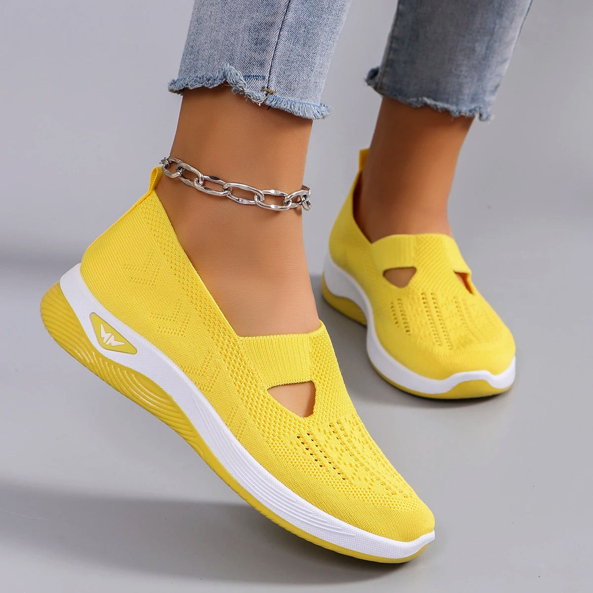 Zapatillas deportivas de primavera para mujer, modernas, transpirables, ligeras, antideslizantes, resistentes al desgaste, informales, planas.