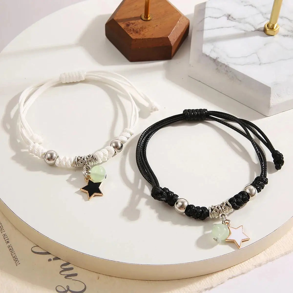 Pulsera de pareja de 2 piezas con cuentas luminosas de moda para mujeres y hombres, con dije de gato, flor, corazón, luna, amor, pulsera a juego para amigos, joyería