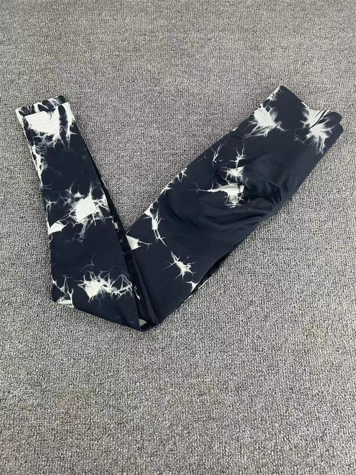 All Seasons Women's Tie Dye Print High Waist Sports Leggings, Breathable Wide Waistband Seamless Skinny Pants for Gym Workout