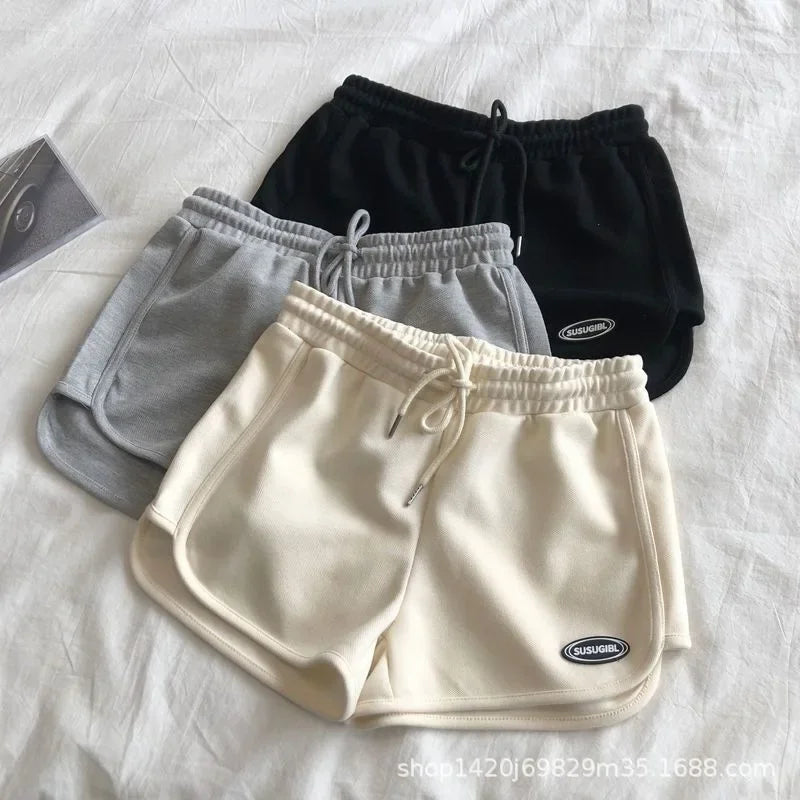 Pantalones cortos de verano para mujer, en forma de A, ajustados, versátiles, holgados, para chica, para verano, para exteriores, informales, deportivos, de tres piezas