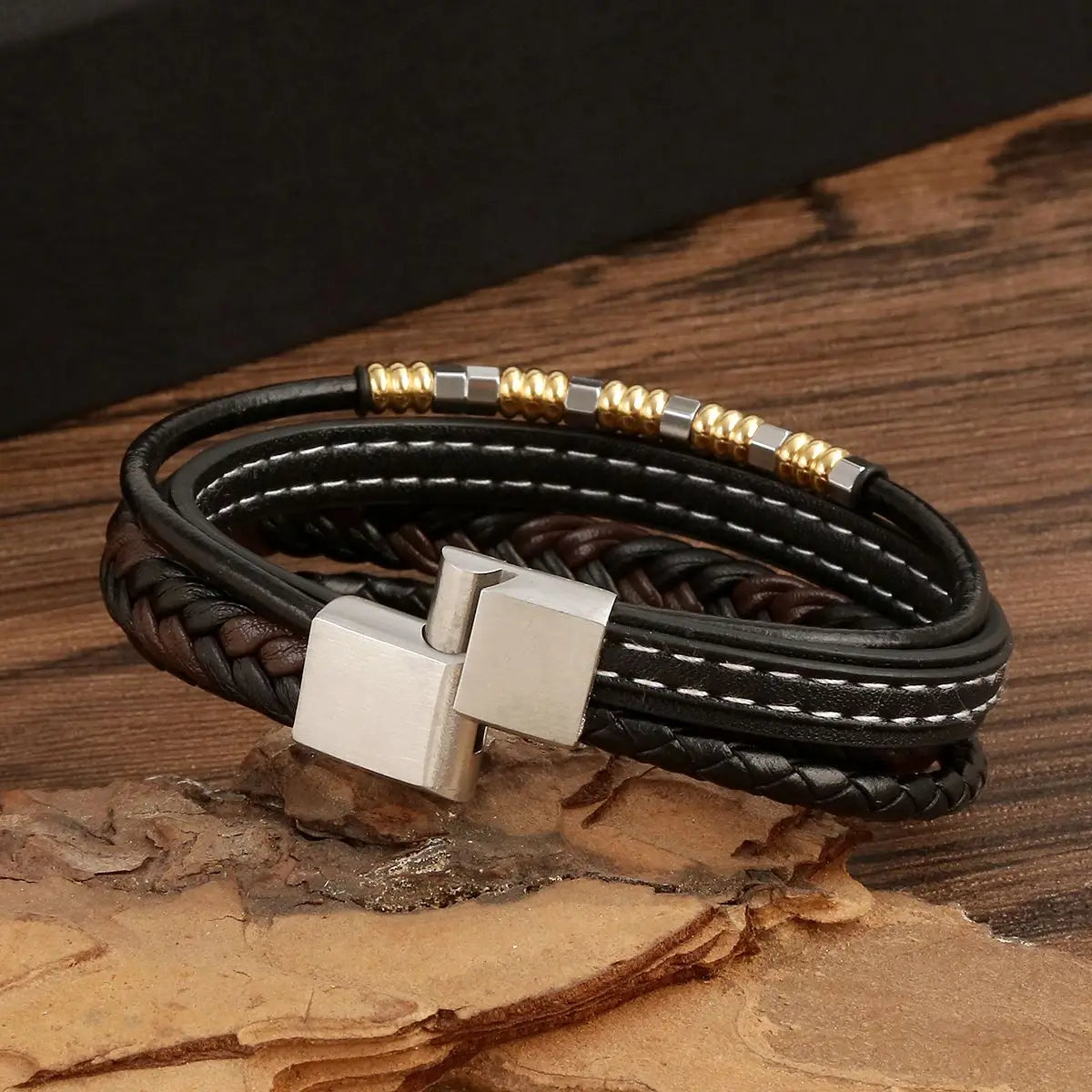 Brazalete punk multicapa de acero inoxidable, pulsera de cuero de alta calidad para hombres y mujeres, nuevo diseño de moda, joyería trenzada para mano masculina.