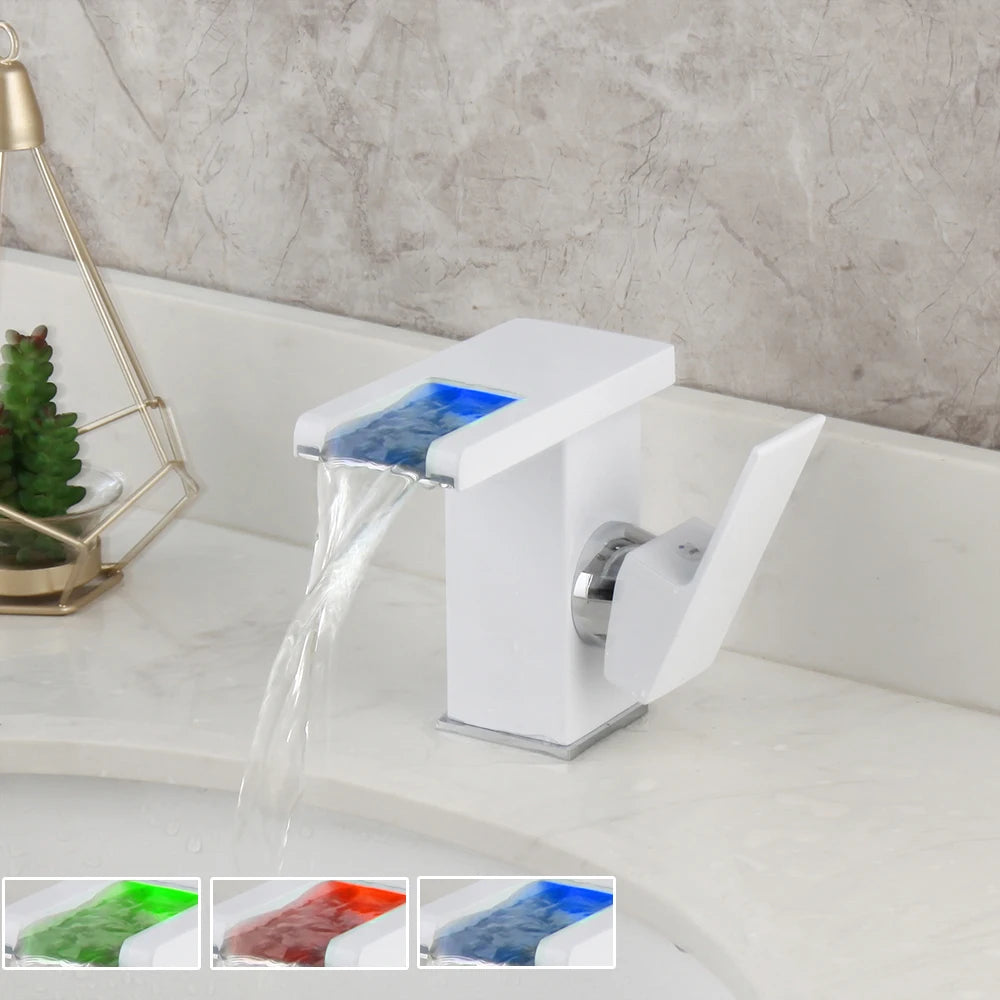 Grifo de baño YANKSMART con luz LED, para lavabo, montaje sobre encimera, monomando, con grifo mezclador tipo cascada.