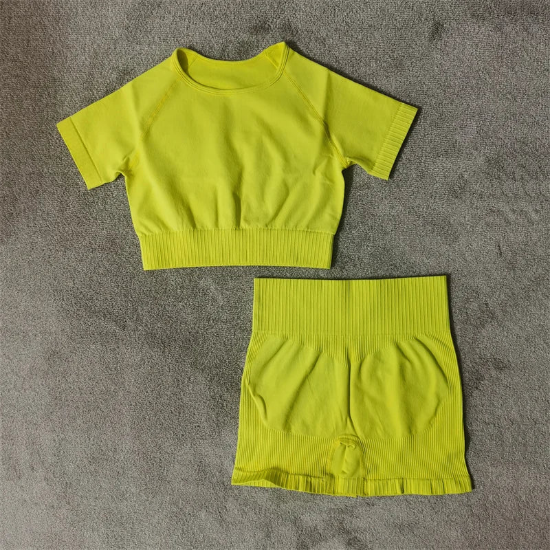Conjunto de yoga fitness sin costuras para mujer, ropa deportiva de cintura alta, leggings, pantalones cortos de dos piezas, ropa de gimnasio para mujer