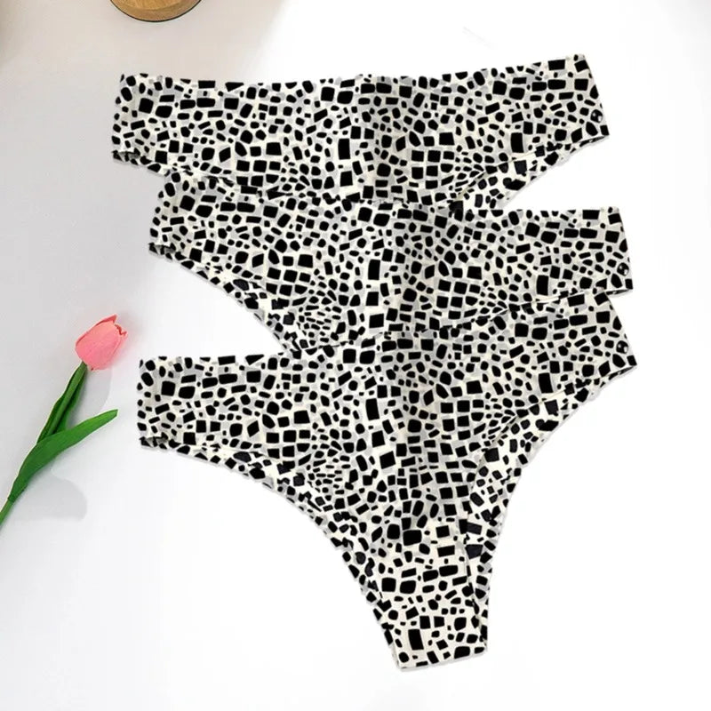 WarmSteps - Conjunto de 3 tangas sexys de leopardo para mujer, ropa interior femenina sin costuras, bragas estampadas de seda helada, 2024