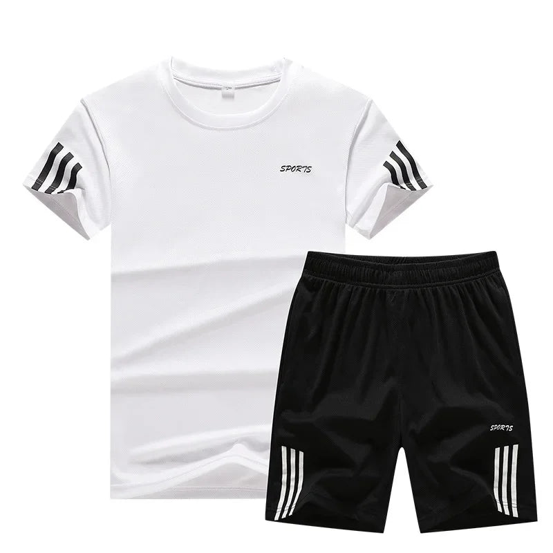 Conjunto de ropa deportiva de verano para hombre, camiseta y pantalones cortos de secado rápido, ropa deportiva para exteriores, talla grande, ligera, de producción china.
