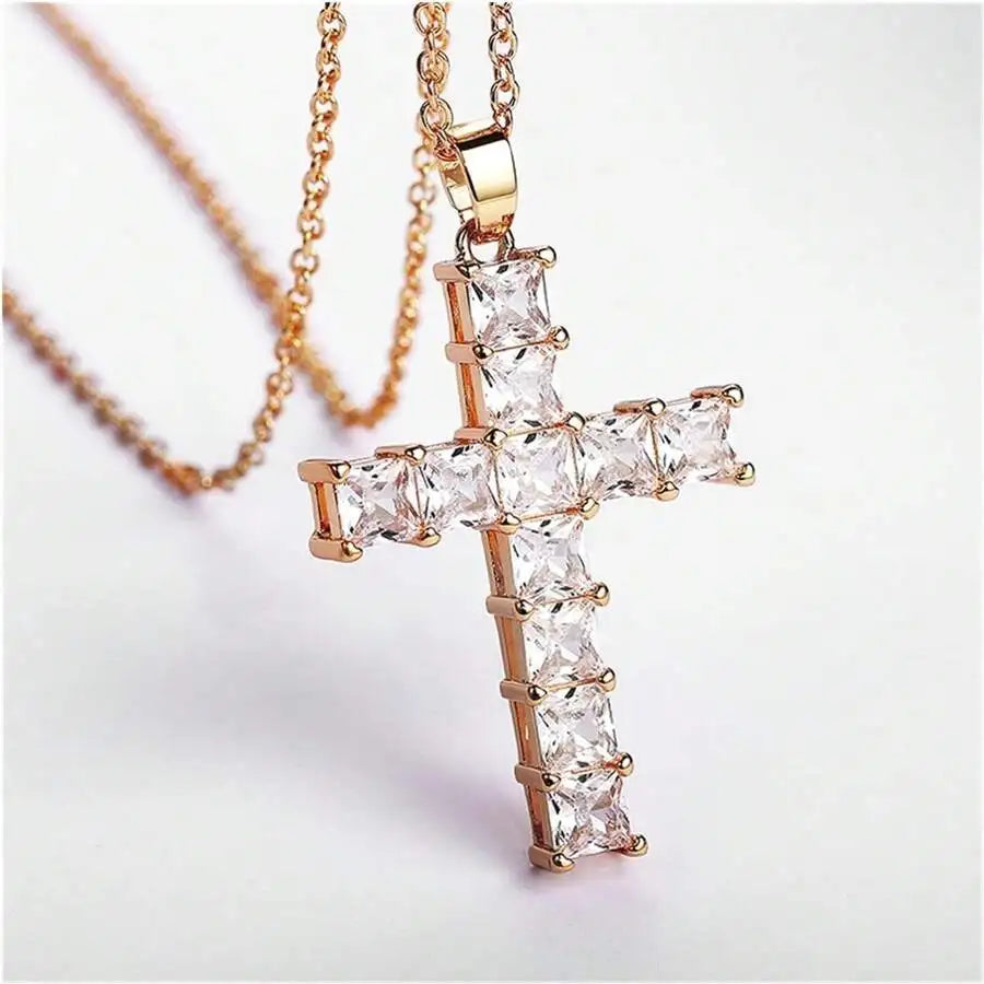 Nuevos collares de moda para mujer, colgantes dorados multicolores con cruz de Jesús y cristales, collar para mujer, joyería para fiestas y tiempo libre.